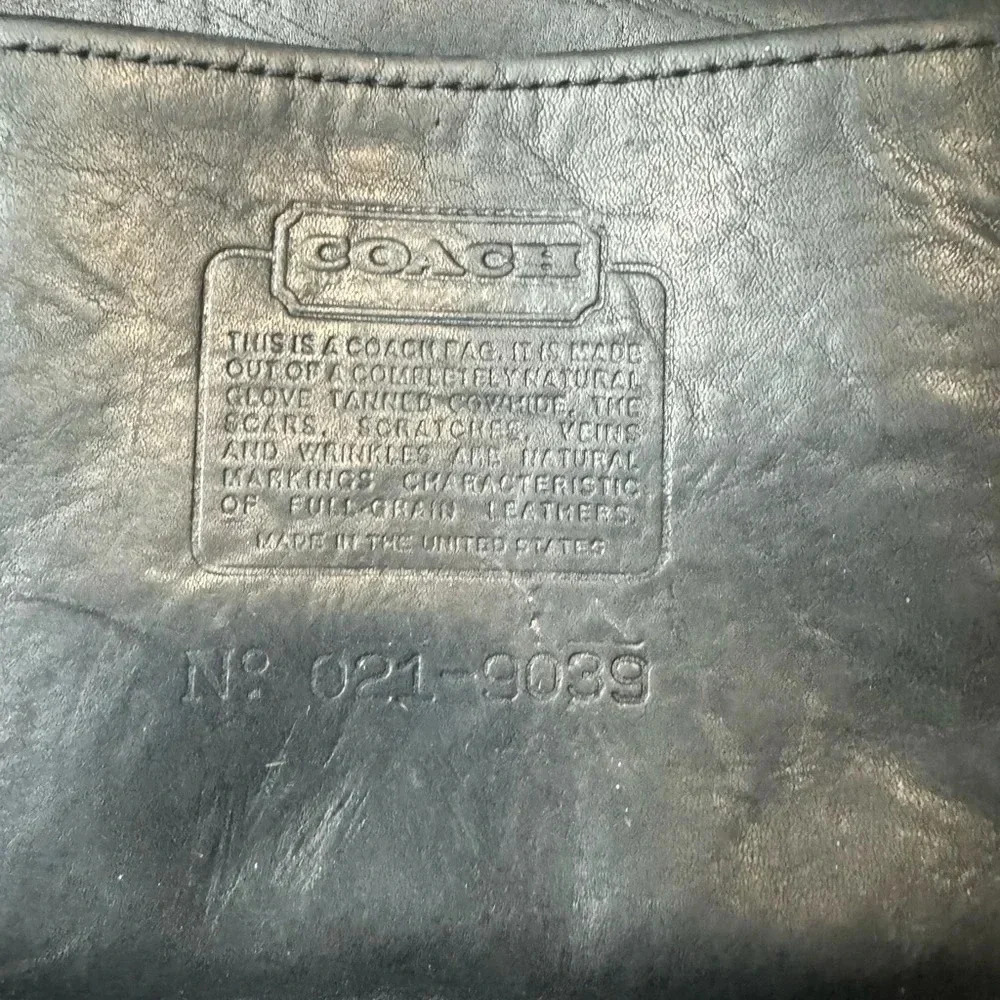 Vintage Coach 80s Companion Black Genuine Leather Made in the USA Purse #9039 - Picture 4 of 16